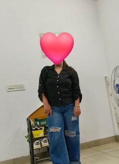Radhika in full service &cam service - escort in Noida Photo 12 of 12