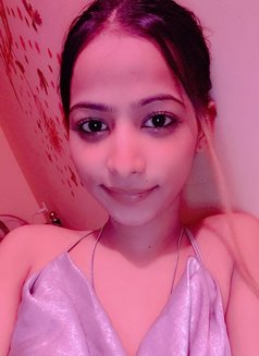 Radhika - escort in Mumbai Photo 2 of 3