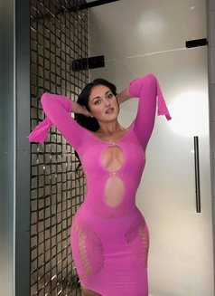 Radhika - escort in Mumbai Photo 1 of 2