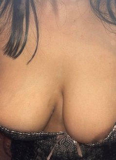 Radhika - escort in Mumbai Photo 7 of 7