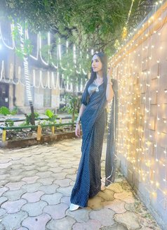 Radhika - Acompañantes transexual in Bangalore Photo 28 of 30