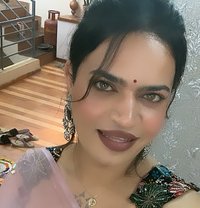 Radhika - Transsexual escort in Pune
