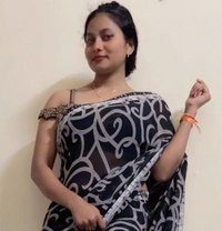 Radhika indipendent & meet webcam - puta in Mumbai