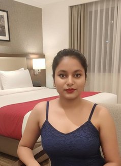 Radhika indipendent & meet webcam - puta in Mumbai Photo 9 of 9