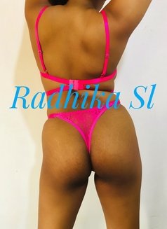 RADHIKA LIVE SHOWS - adult performer in Colombo Photo 19 of 19