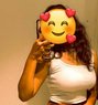Radhika real meet❣️ & nude web cam❣️ - puta in Hyderabad Photo 3 of 3