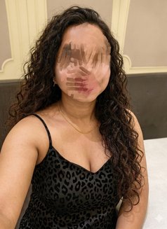 Radhika Sen - escort in Kolkata Photo 6 of 7