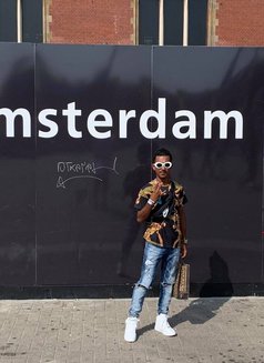 RADHIKA - Male escort in Colombo Photo 8 of 8