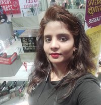 Radhika Webcam and Reel Meeting - escort in Bangalore