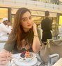 Muskan Bur Dub - puta in Dubai Photo 1 of 6