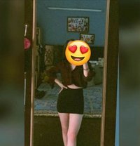 Mistress Radika Sharma - puta in New Delhi