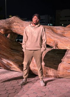 Raduan - Acompañantes masculino in Dubai Photo 4 of 4