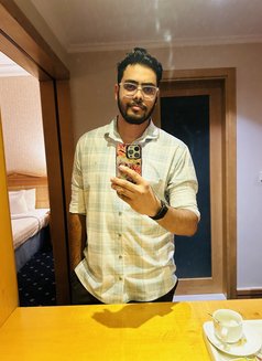 Raduan - Male escort in Dubai Photo 6 of 8