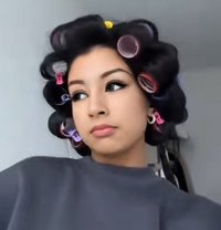 Rae Xoxo - puta in Cape Town