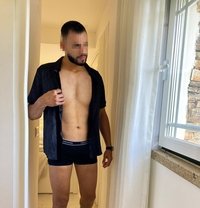 Rafael Massagista - Male escort in Albufeira