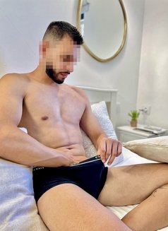 Rafael Massagista - Male escort in Coimbra Photo 4 of 7