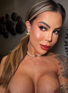 Rafaella Crystal - Acompañantes transexual in Dubai Photo 11 of 17