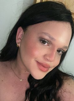 Rafaella Liz - Transsexual escort in Seoul Photo 1 of 6