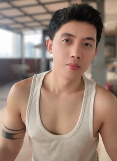 Rafan in Jakarta - Male escort in Jakarta Photo 1 of 5