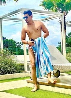 Raffi Nice Men for Pleasure Satisfaction - Male escort in Kuala Lumpur Photo 5 of 5