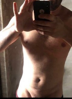 Rafi - Acompañantes masculino in Beirut Photo 1 of 2