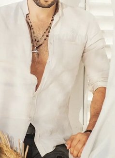 Rafi - Acompañantes masculino in Beirut Photo 8 of 8