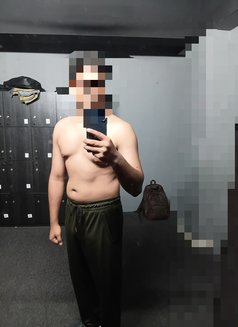 Rafsan Jani - Male escort in Dhaka Photo 4 of 6