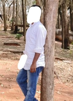 Raghav- For Female, Male or Cpl - Male escort in New Delhi Photo 1 of 3
