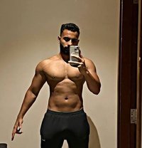Raghav69 - Male escort in Pune