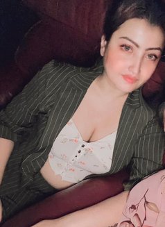 Raghini Escorts and Russians - puta in Hyderabad Photo 13 of 20