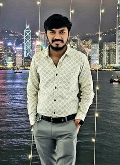 Raghuveer - Male escort in Ahmedabad Photo 1 of 2