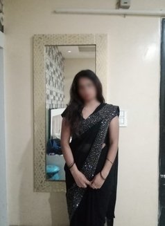 Ragini Delhi - escort in New Delhi Photo 3 of 5