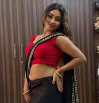 Ragini - puta in Gurgaon