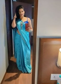 Janvi Realme Available - escort in Ahmedabad Photo 1 of 1