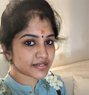 Ragini - puta in Chennai Photo 1 of 1