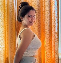 Ragini - escort in Kochi Photo 1 of 3