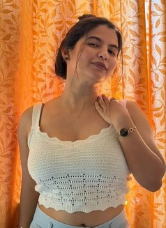 Ragini - escort in Kochi Photo 2 of 3