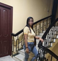 Ragini available for real meets - puta in Kolkata