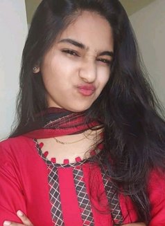 Ragini - escort in Mumbai Photo 2 of 3