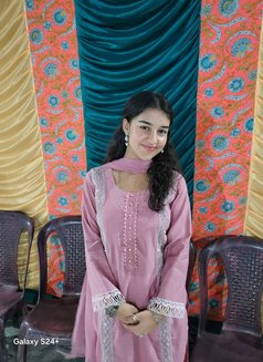 Ragini - escort in Rajkot Photo 1 of 3