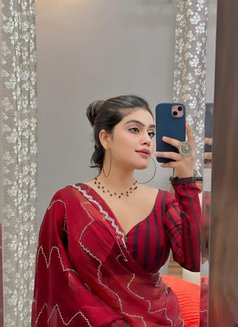 Ragini No Broker No Advance Direct Meet - escort in Surat Photo 1 of 5