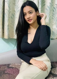 Ragini Sarama Call Girl Service - puta in Gurgaon Photo 1 of 4