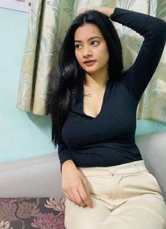 Ragini Sarama Call Girl Service - escort in Kolkata Photo 4 of 4
