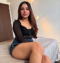 Ragini Sharma - puta in Mumbai