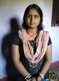 Ragini Sinha Cam fun & Real meet - puta in Ahmedabad Photo 1 of 1