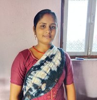 Ragini Sinha Cam fun & Real meet - escort in Hyderabad