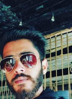 Rah - Male escort in Dubai Photo 1 of 1