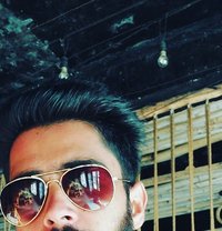 Rah - Male escort in Dubai