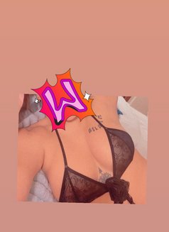 nahal Muscat - puta in Muscat Photo 7 of 8