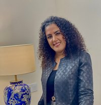 Raha - puta in Muscat